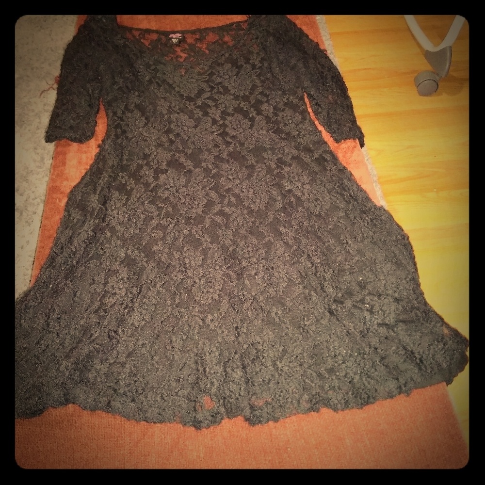 Lace dress